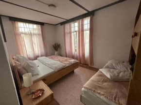 Gemütliches Doppelbett-Zimmer in Schöftland